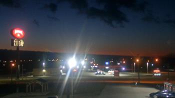 Weather camera view of Amish Country Store.