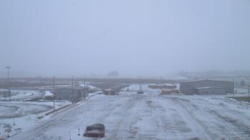 Weather camera view of Lowell MS.