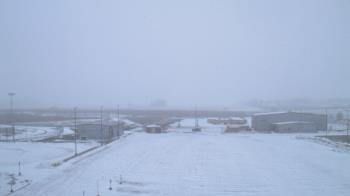 Weather camera view of Lowell MS.