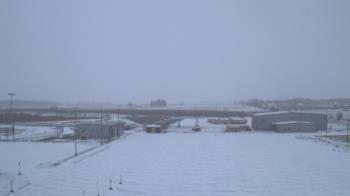 Weather camera view of Lowell MS.
