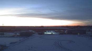 Weather camera view of Lowell MS.