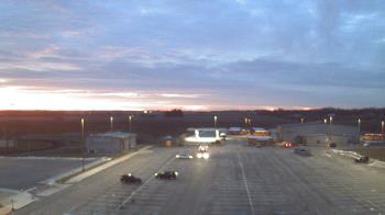 Weather camera view of Lowell MS.