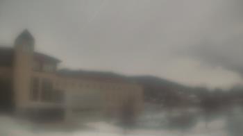 Weather camera view of Lincoln Park Performing Arts Charter School.