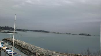 Weather camera view of Beach Point Club.