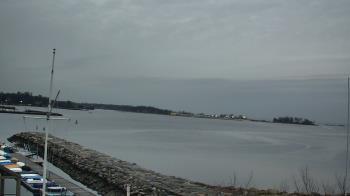 Weather camera view of Beach Point Club.