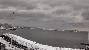 Weather camera view of Beach Point Club.