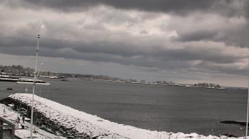 Weather camera view of Beach Point Club.