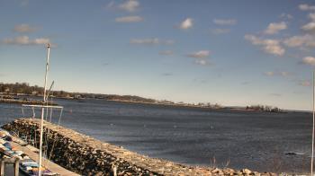 Weather camera view of Beach Point Club.