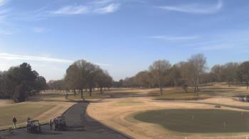 Weather camera view of Windyke Country Club.