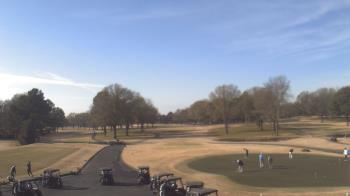 Weather camera view of Windyke Country Club.