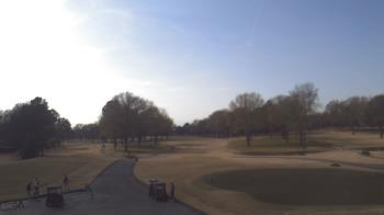 Weather camera view of Windyke Country Club.