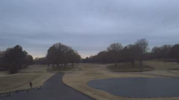 Weather camera view of Windyke Country Club.