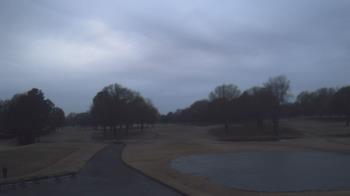 Weather camera view of Windyke Country Club.