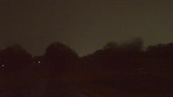 Weather camera view of Windyke Country Club.