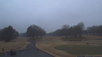 Weather camera view of Windyke Country Club.