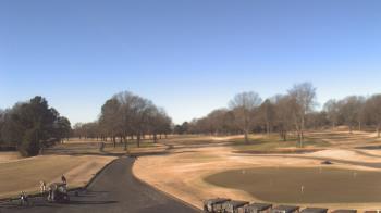 Weather camera view of Windyke Country Club.