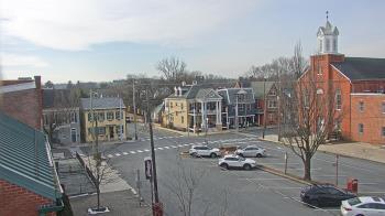 Weather camera view of A&M Pizza.