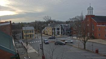 Weather camera view of A&M Pizza.