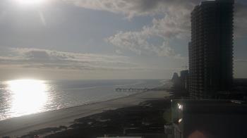 Weather camera view of Island House Hotel.