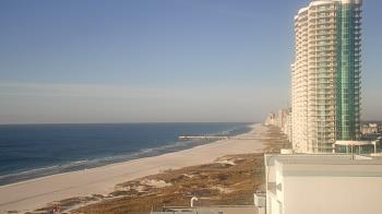 Weather camera view of Island House Hotel.