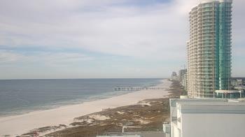 Weather camera view of Island House Hotel.