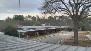 Weather camera view of Maybeury ES.
