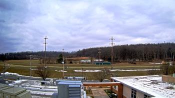 Weather camera view of New Bloomfield ES.