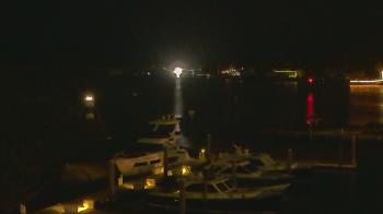 Weather camera view of Hamilton Harbor Yacht Club.