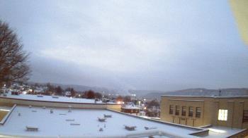 Weather camera view of Roy A Hunt Elementary School.