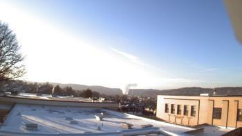 Weather camera view of Roy A Hunt Elementary School.