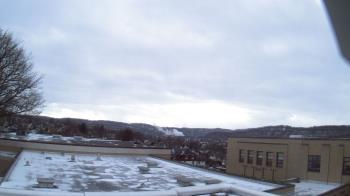 Weather camera view of Roy A Hunt Elementary School.