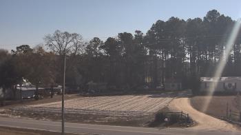 Weather camera view of Overshot NC.