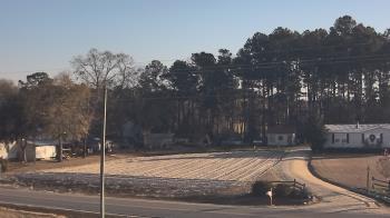 Weather camera view of Overshot NC.