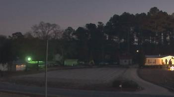 Weather camera view of Overshot NC.