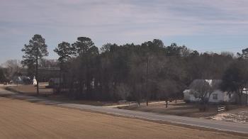 Weather camera view of Overshot NC.