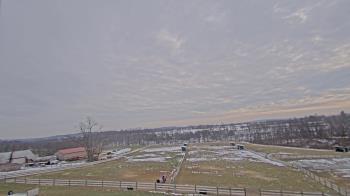 Weather camera view of Orchard Hill.