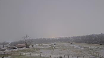 Weather camera view of Orchard Hill.