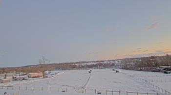 Weather camera view of Orchard Hill.