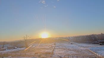 Weather camera view of Orchard Hill.