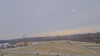 Weather camera view of Orchard Hill.