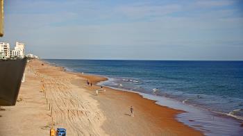 Weather camera view of Cardinal Ormond Lifeguard Station 2.