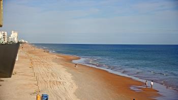 Weather camera view of Cardinal Ormond Lifeguard Station 2.