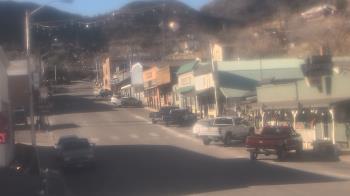 Weather camera view of Overland Hotel.