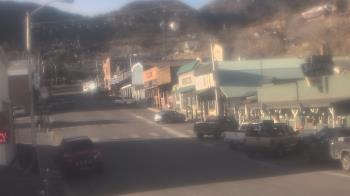 Weather camera view of Overland Hotel.