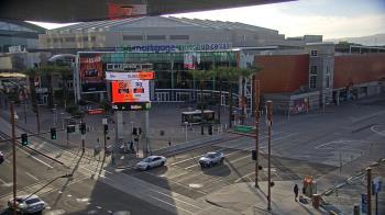 Weather camera view of Palomar Hotel.