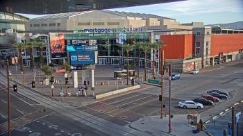 Weather camera view of Palomar Hotel.