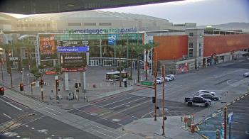 Weather camera view of Palomar Hotel.