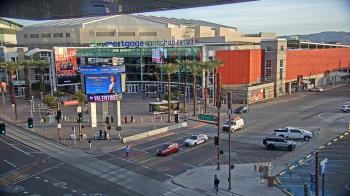 Weather camera view of Palomar Hotel.
