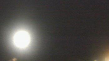 Weather camera view of Potomac Mills Mall.