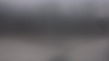 Weather camera view of Hilldale Elementary School.